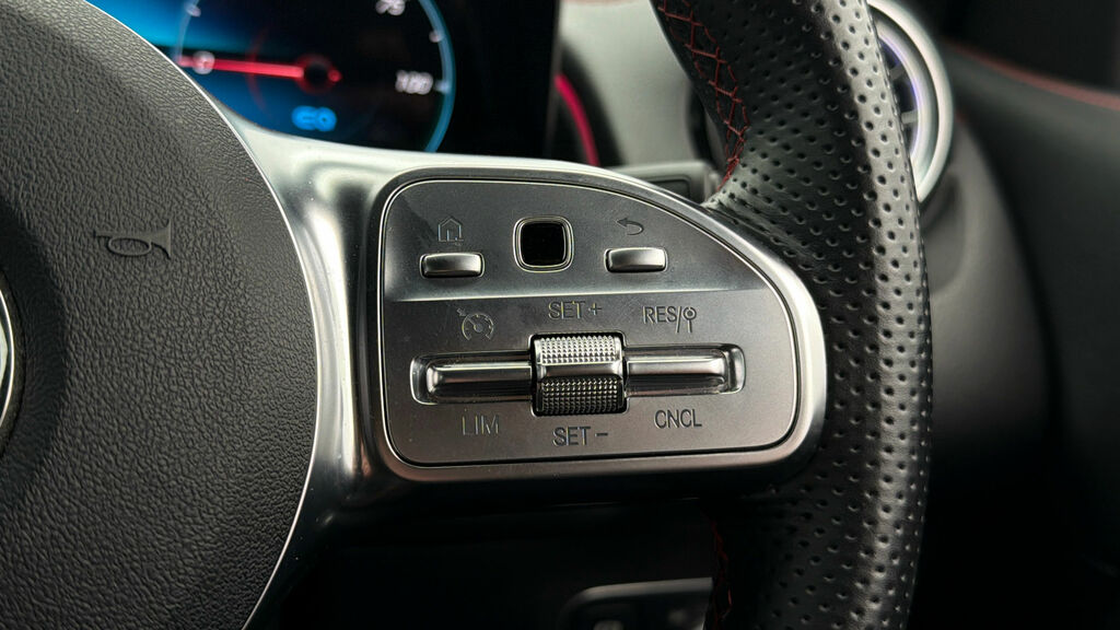 Mercedes-Benz EQB Amg Line Grey #23
