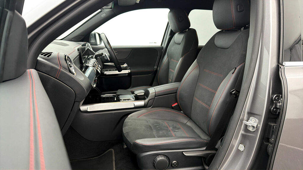Mercedes-Benz EQB Amg Line Grey #13