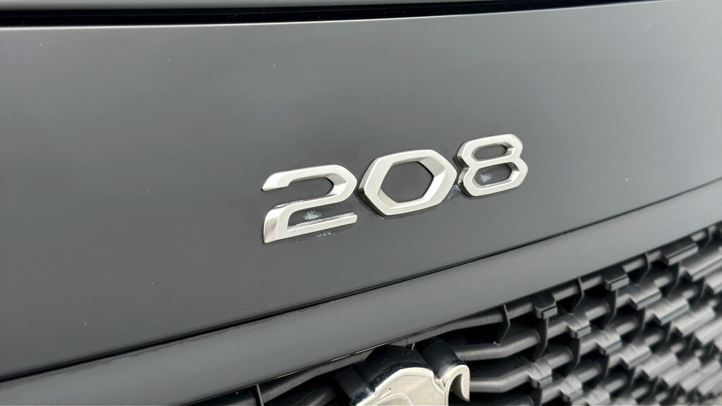 Peugeot e-208 Gt Premium Ev Red #21