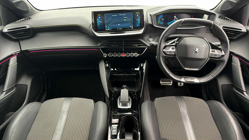 Peugeot e-208 Gt Premium Ev Red #12