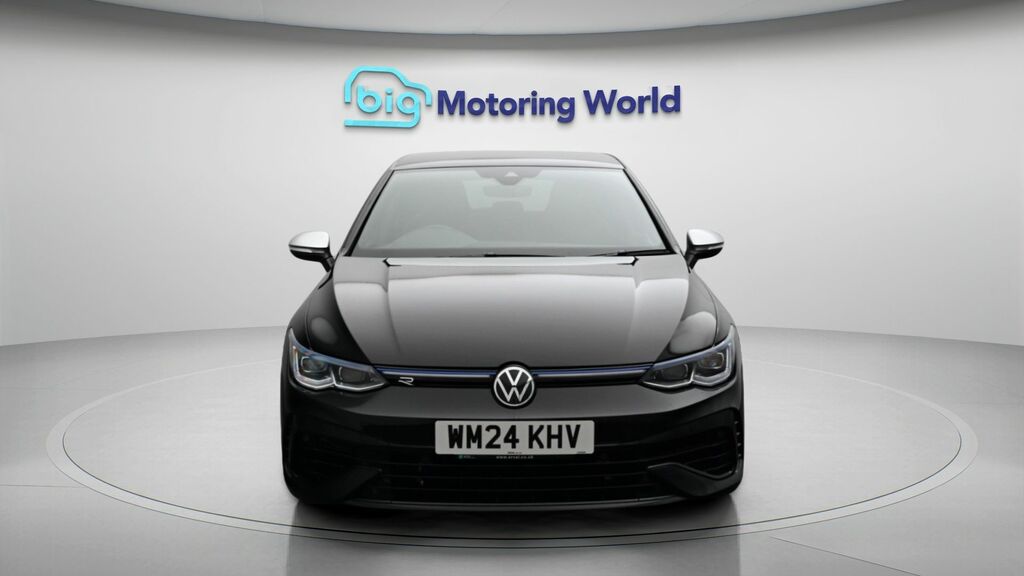 Volkswagen Golf R Black #2