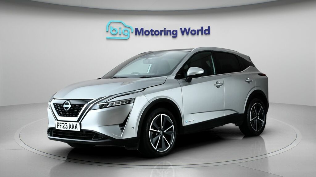Nissan Qashqai Tekna Silver #3