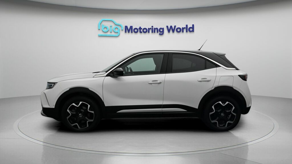 Vauxhall Mokka-e Ultimate White #4