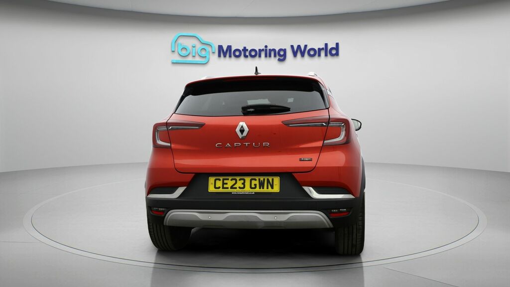 Renault Captur Techno Red #6