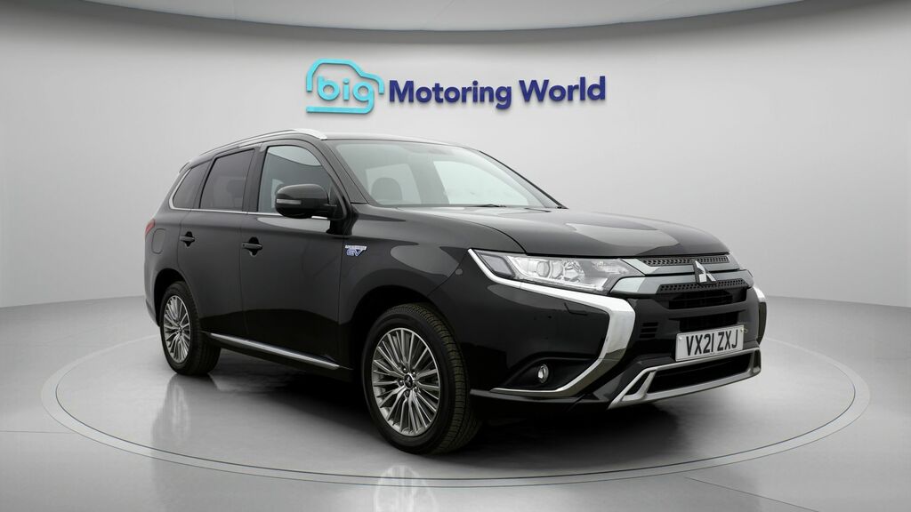 Mitsubishi Outlander Dynamic Black