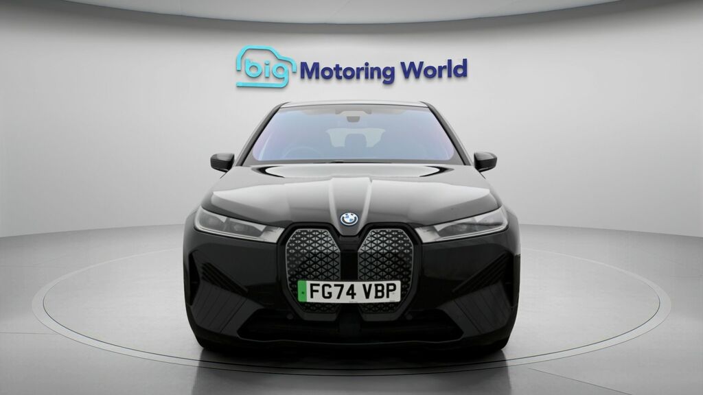 BMW iX M Sport Black #2