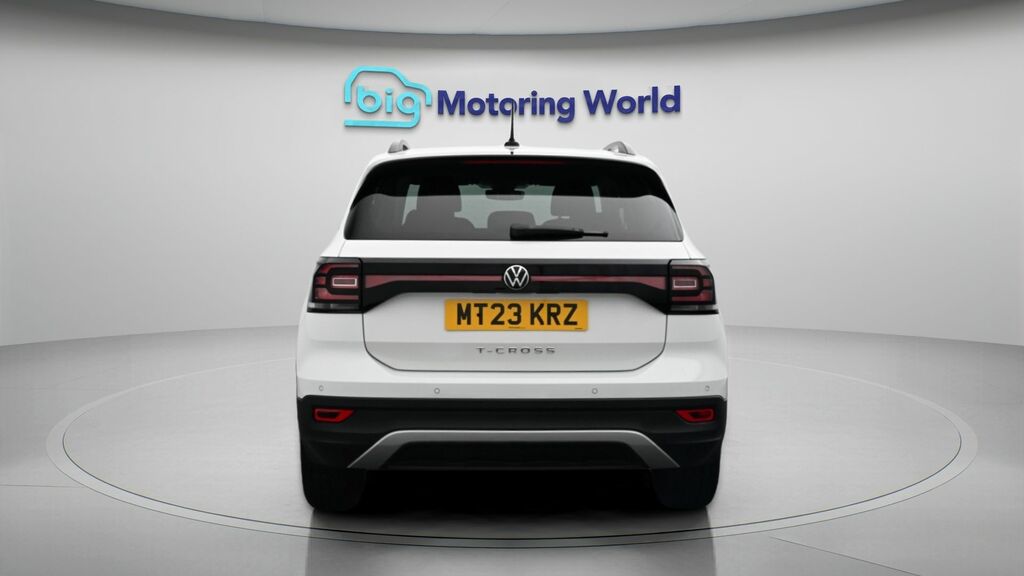 Volkswagen T-Cross Black Edition White #6