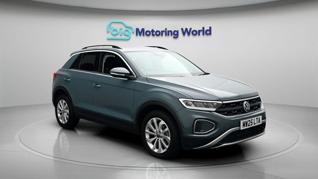 Volkswagen T-Roc Match MW25LTA Blue
