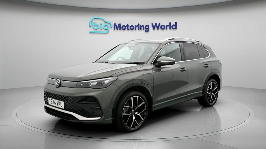 Volkswagen Tiguan R-line Green #3