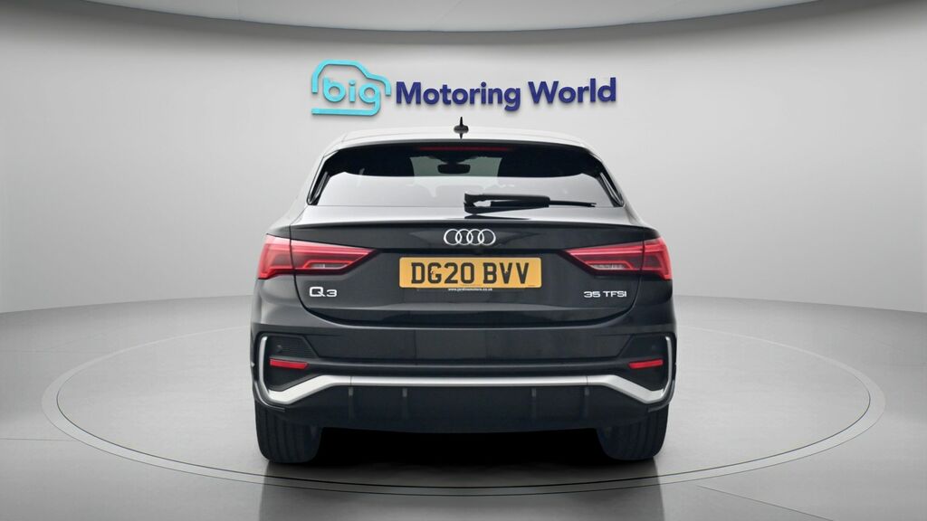Audi Q3 S Line DG20BVV Black #6