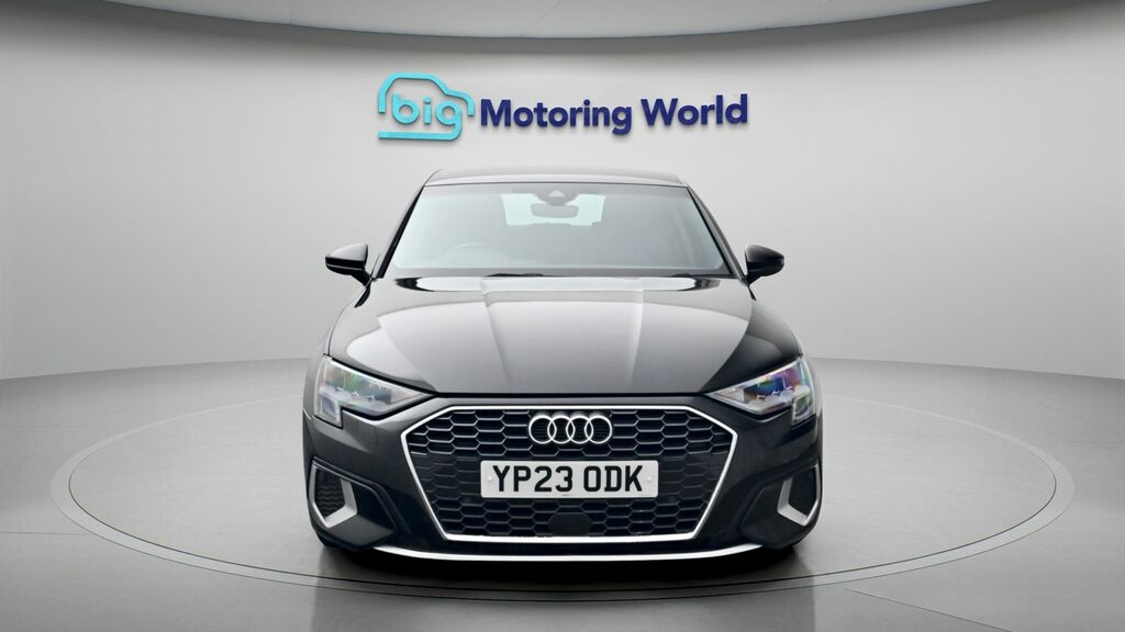 Audi A3 Sport Black #2