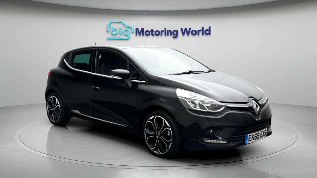 Renault Clio Iconic Black