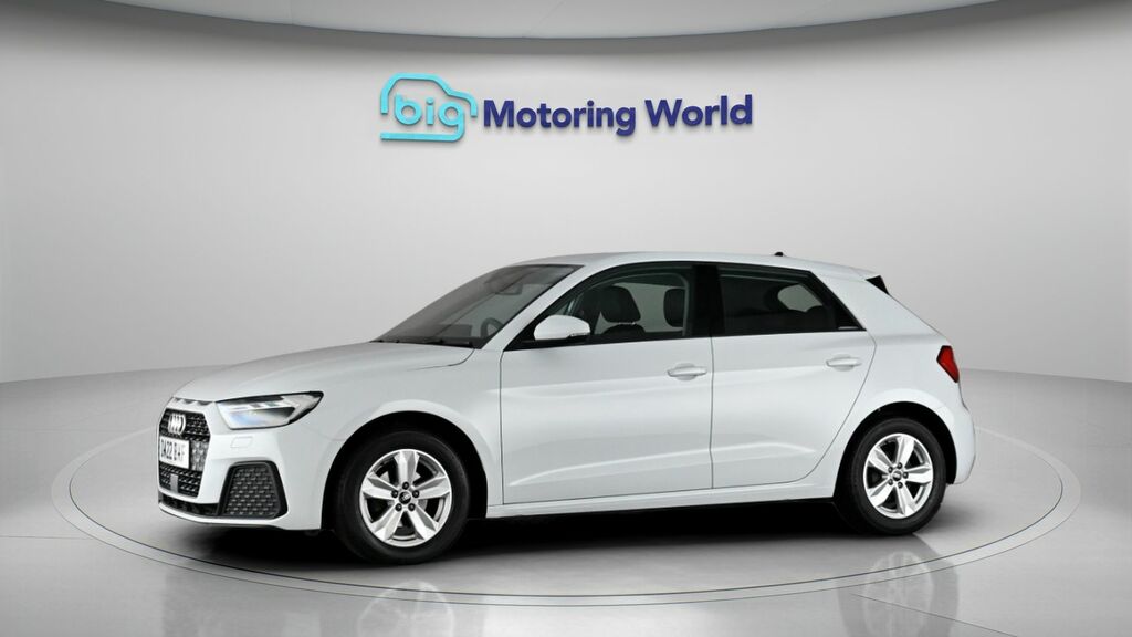 Audi A1 Technik DA22BXF White #4