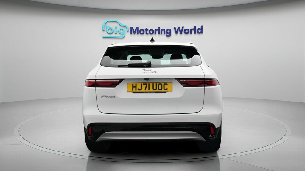 Jaguar F-Pace S White #6