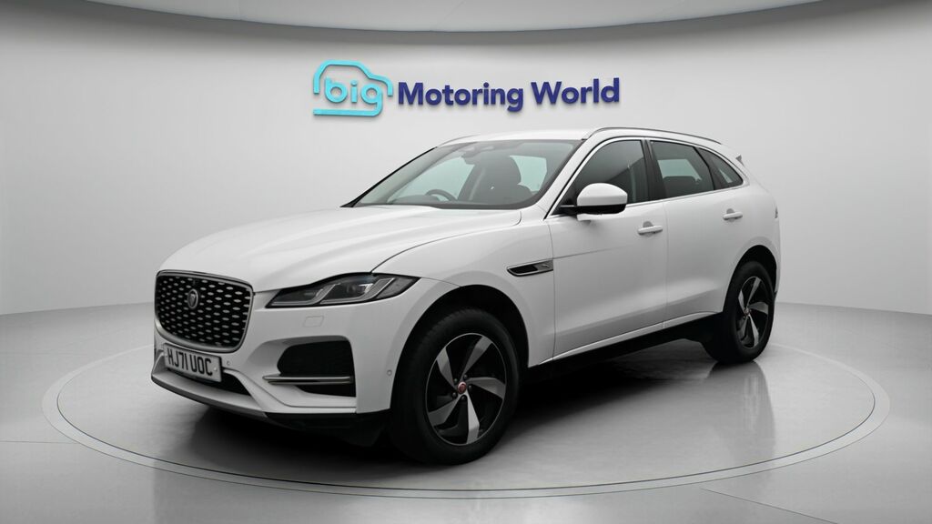 Jaguar F-Pace S White #3