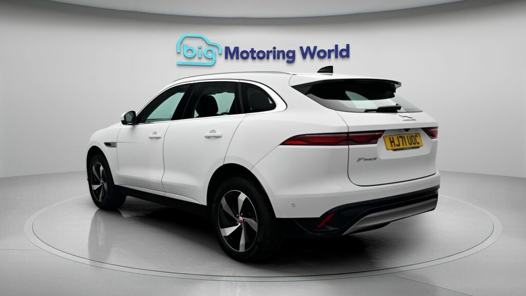 Jaguar F-Pace S White #5