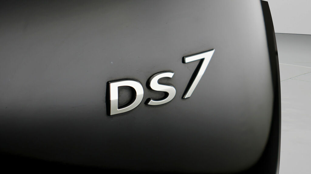 DS DS 7 Crossback 1.5 Bluehdi Performance Line Crossback Eat8 Euro 6 White #25