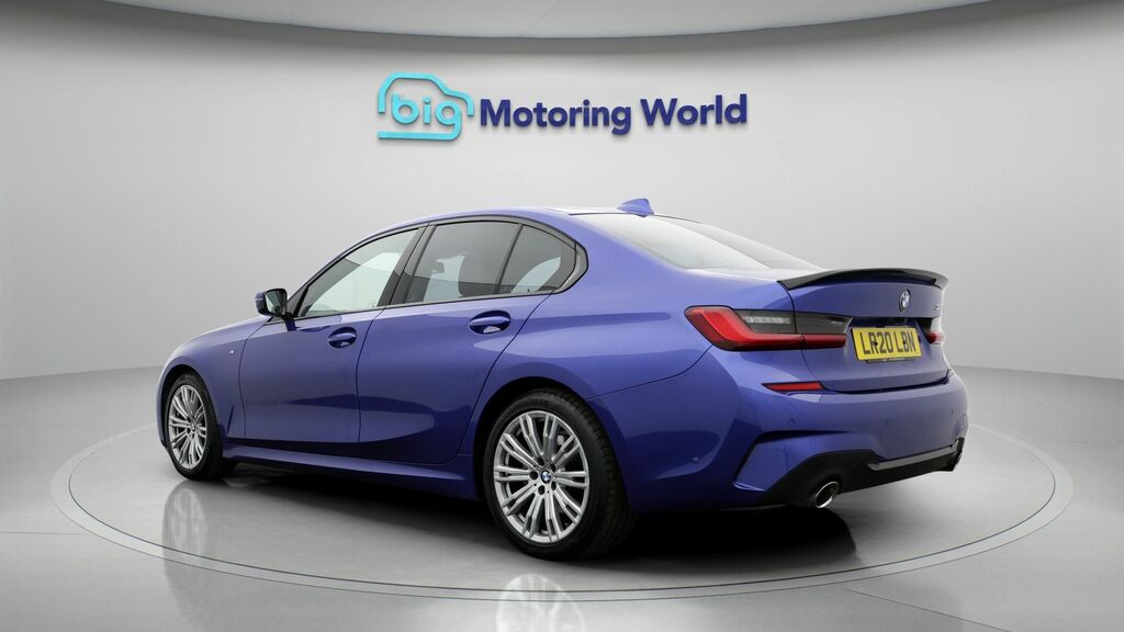 BMW 3 Series M Sport LR20LBN Blue #5