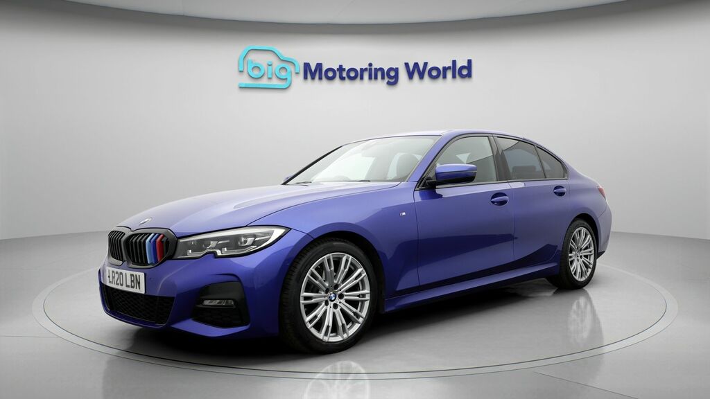 BMW 3 Series M Sport LR20LBN Blue #3