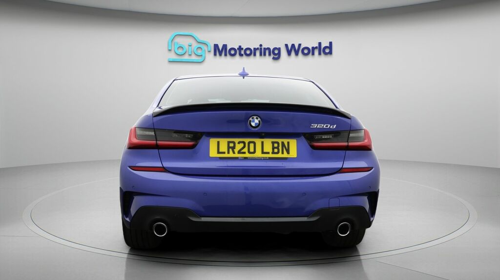 BMW 3 Series M Sport LR20LBN Blue #6
