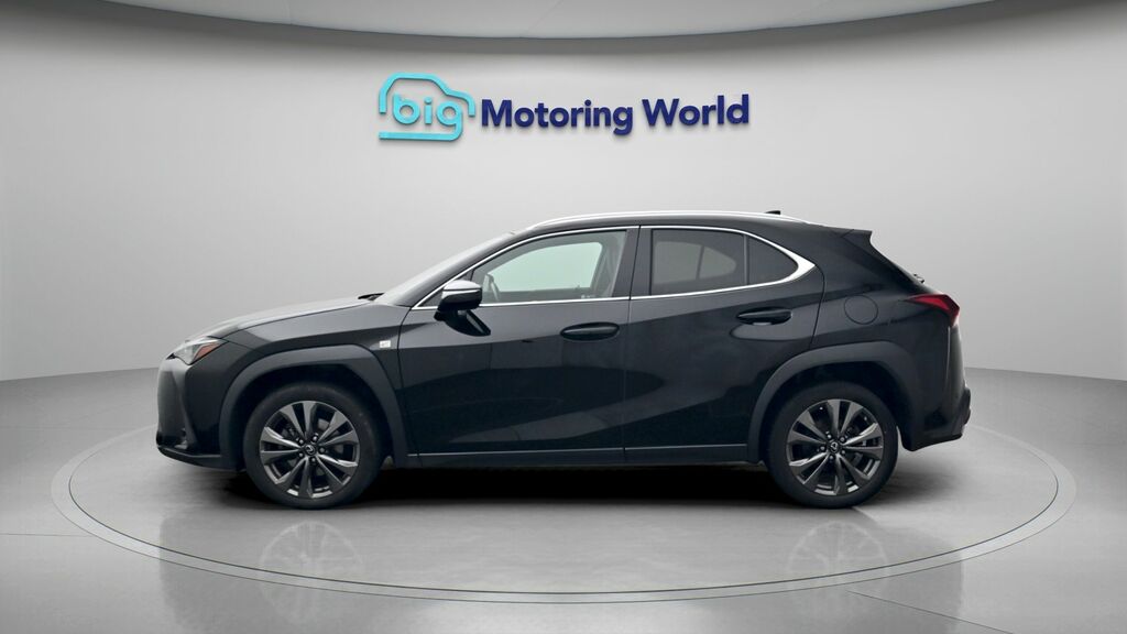 Lexus UX F Sport Design Black #4