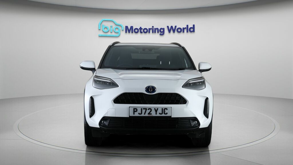 Toyota Yaris Cross Design PJ72YJC White #2