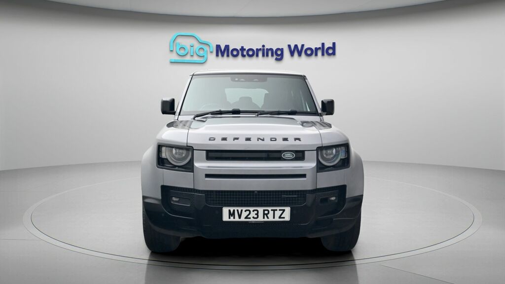 Land Rover Defender 110 X-dynamic Hse MV23RTZ Grey #2