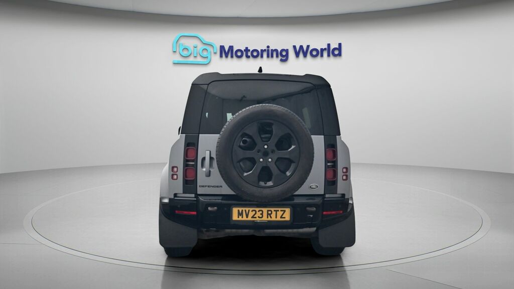 Land Rover Defender 110 X-dynamic Hse MV23RTZ Grey #6