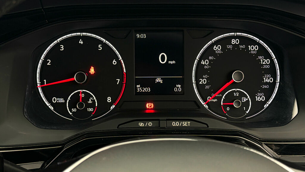 Volkswagen Polo Match Silver #23