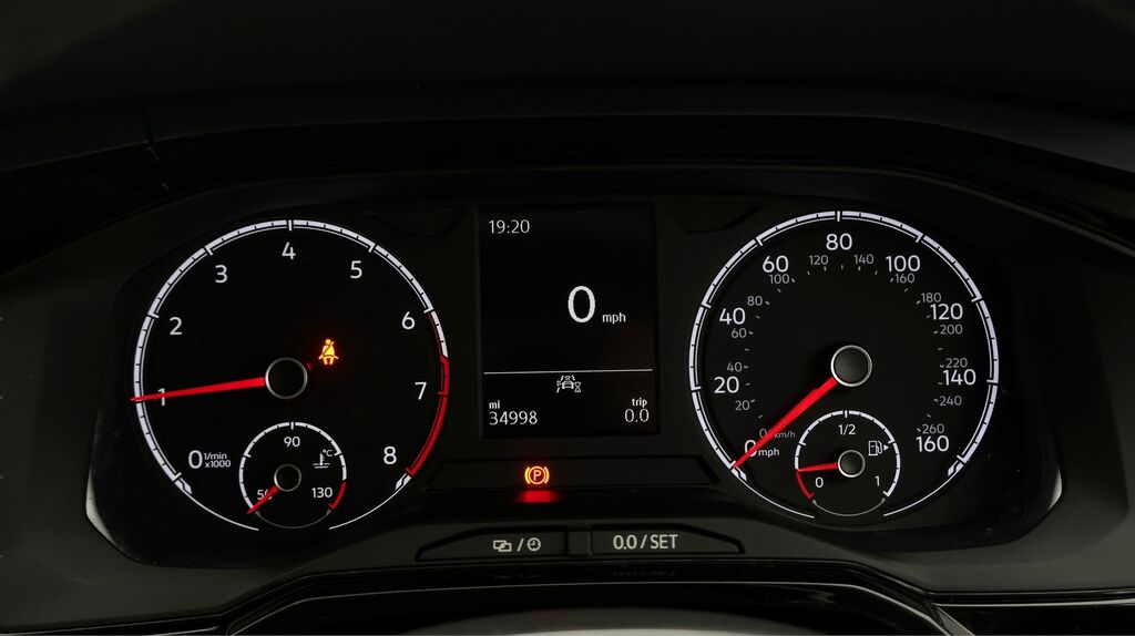Volkswagen Polo Match Silver #10