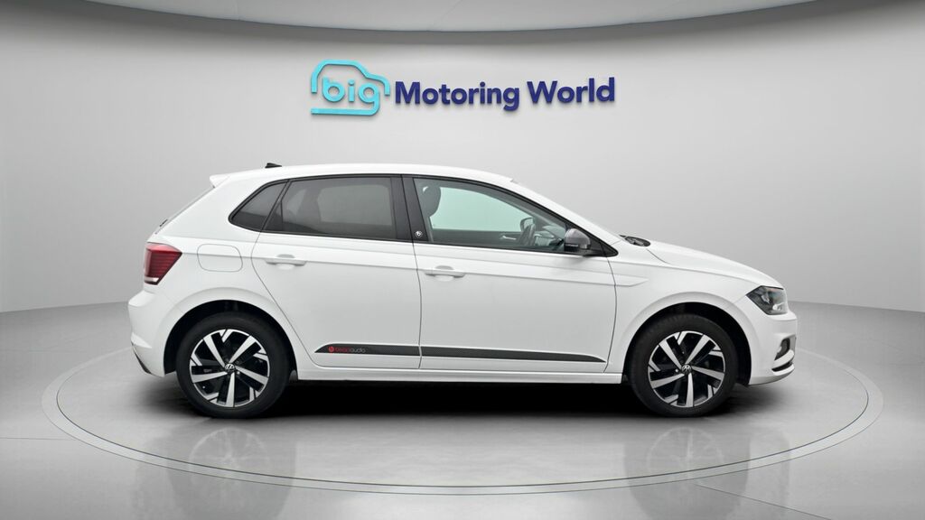 Volkswagen Polo Match Silver #8
