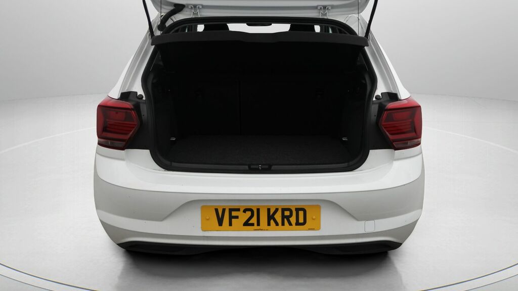 Volkswagen Polo Match Silver #17