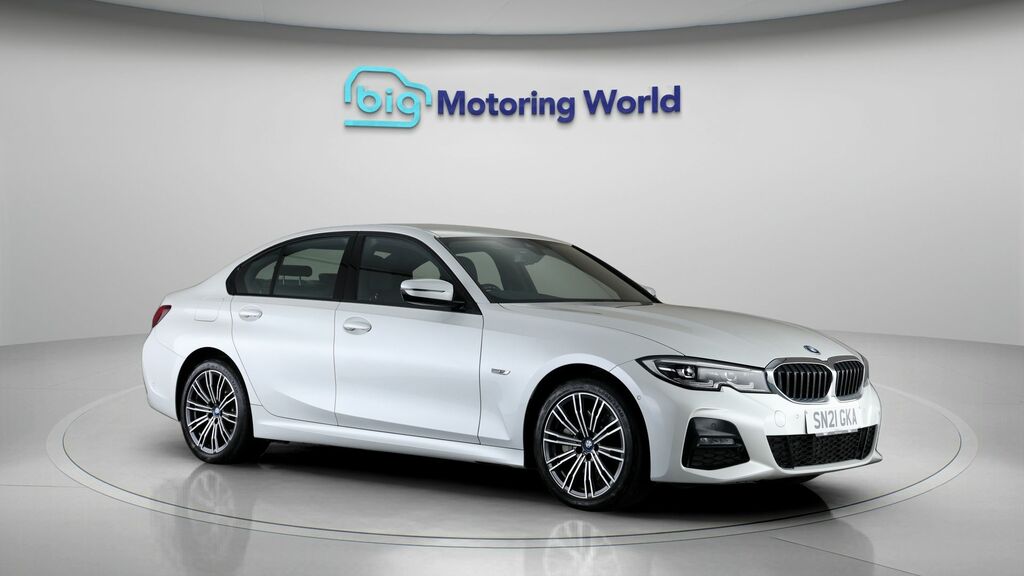 BMW 3 Series M Sport White