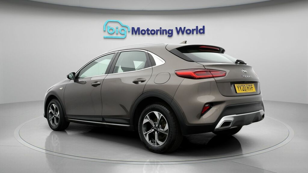 Kia Xceed 2 Brown #5