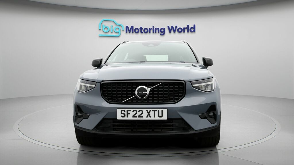 Volvo XC40 Plus Grey #2