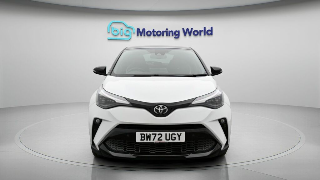 Toyota C-Hr Gr Sport BW72UGY White #2