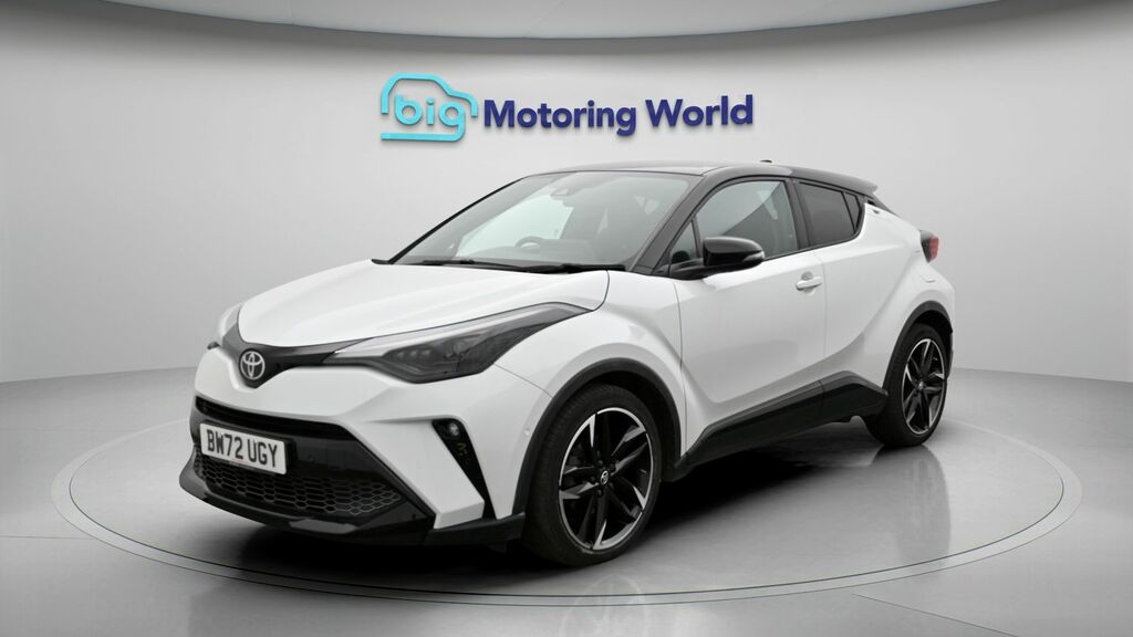 Toyota C-Hr Gr Sport BW72UGY White #3