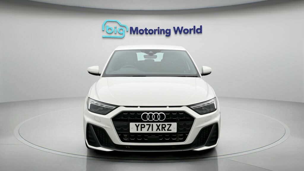 Audi A1 S Line YP71XRZ White #2