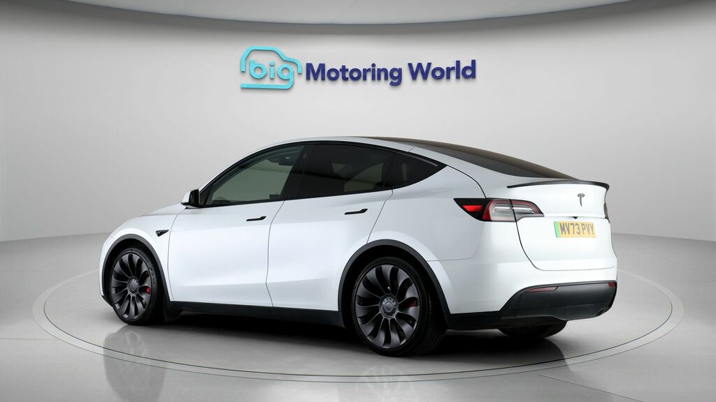 Tesla Model Y Performance White #5