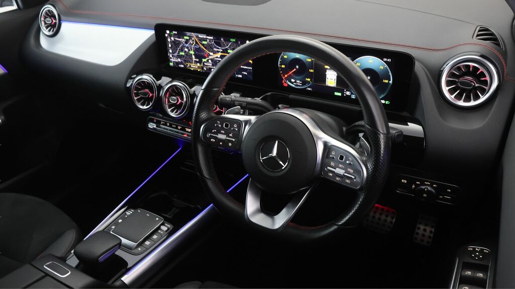 Mercedes-Benz EQA Eqa 250 70.5Kwh Amg Line Premium Suv Electr Black #9