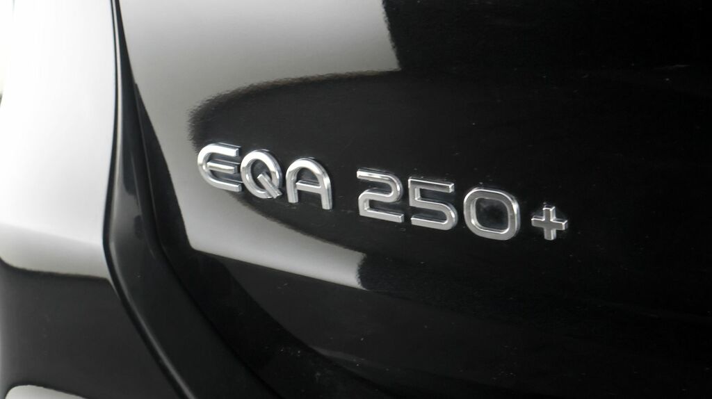 Mercedes-Benz EQA Eqa 250 70.5Kwh Amg Line Premium Suv Electr Black #20