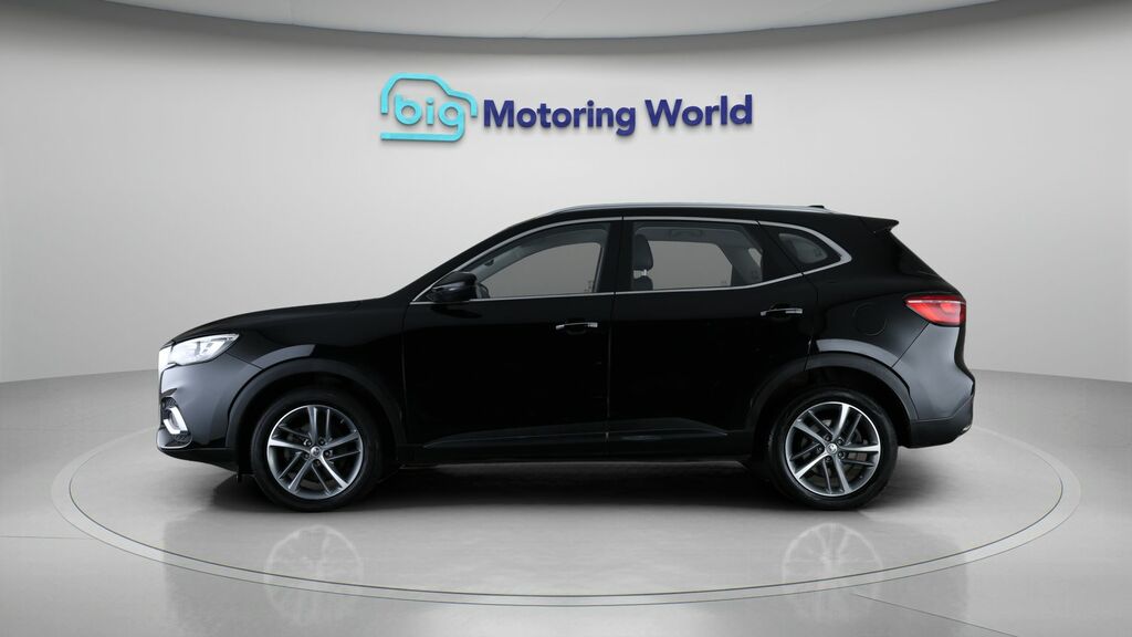 MG HS Excite YF71BAV Black #4