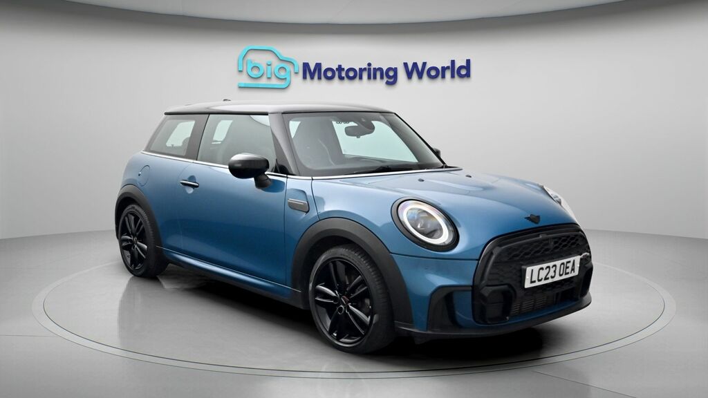 Mini Hatch Cooper Sport Blue