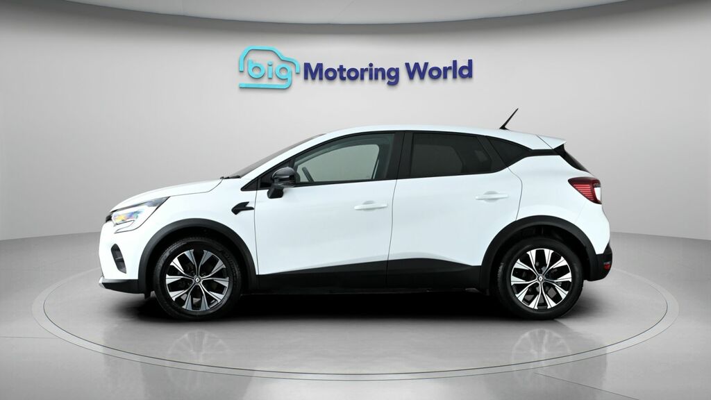 Renault Captur Evolution PF23FDK White #4