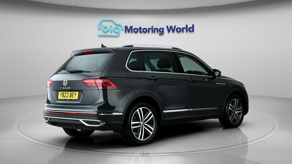 Volkswagen Tiguan Elegance Black #7