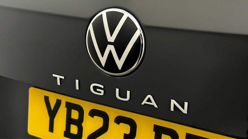 Volkswagen Tiguan Elegance Black #20