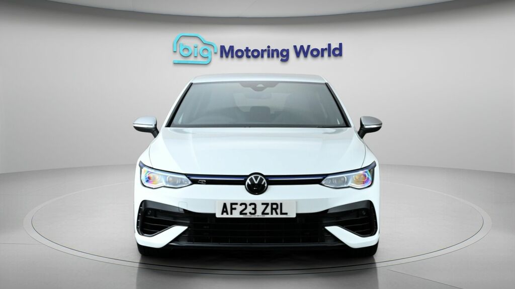 Volkswagen Golf R White #2