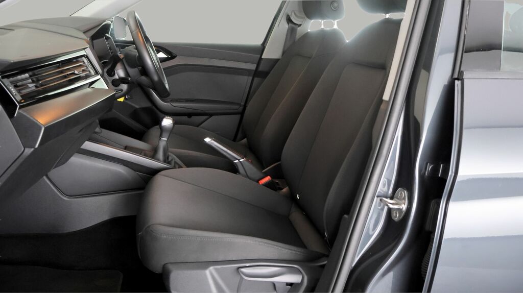 Audi A1 S Line 30 Tfsi 110 Ps S Tronic Silver #13