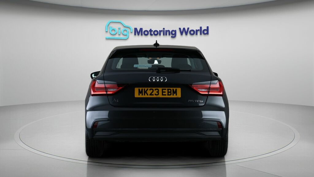 Audi A1 S Line 30 Tfsi 110 Ps S Tronic Silver #6
