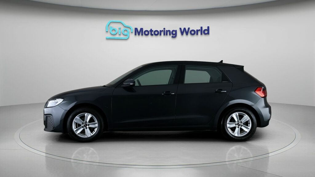 Audi A1 S Line 30 Tfsi 110 Ps S Tronic Silver #4